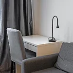 شقة Dzielna Standard By Bookinghost وارسو