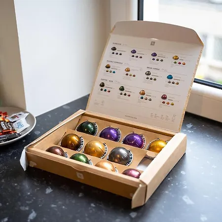 Dzielna Standard By Bookinghost 华沙